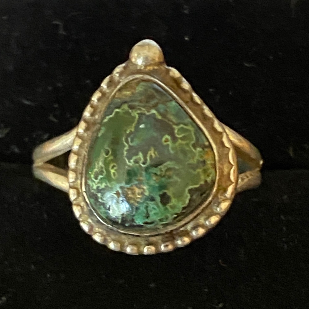 Vintage Native American Sterling Silver Green Turquoise Ring Signed J Size 7